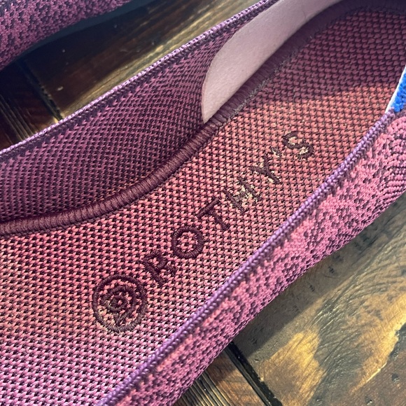 ROTHY’S Fig Python Point flats - Picture 3 of 9